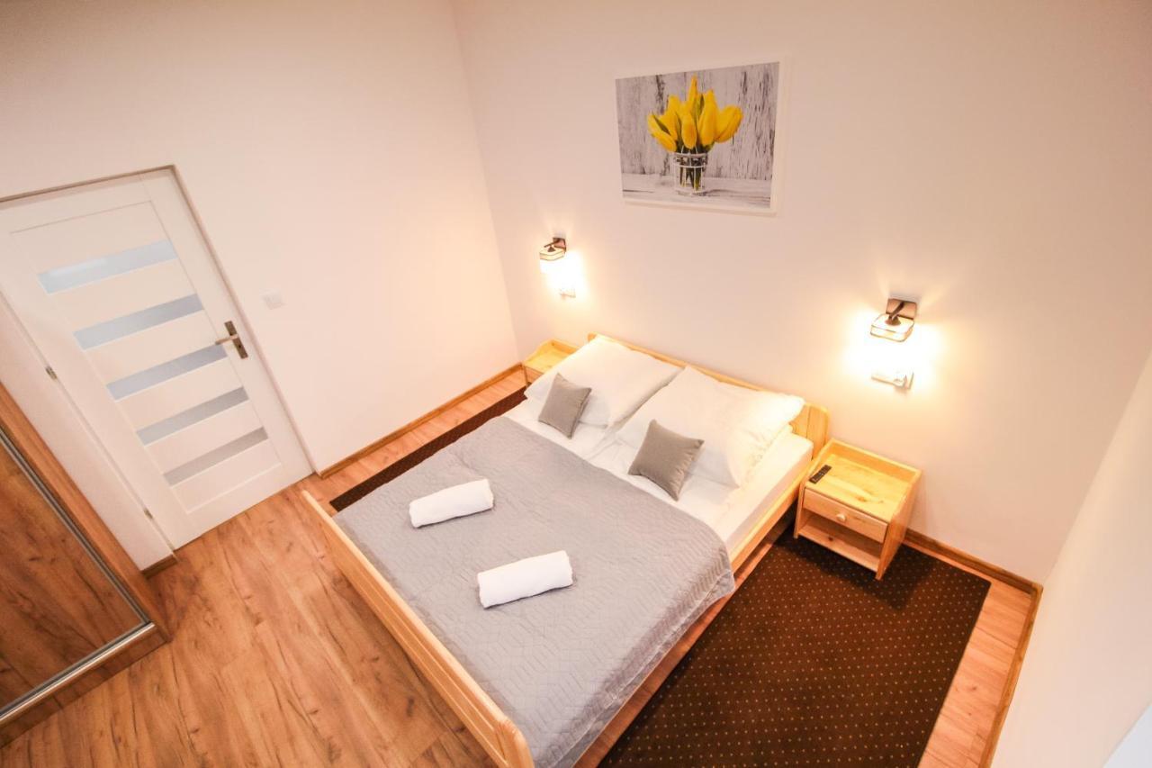 Apartament City Center Standard 3 Krynica Zdroj Bagian luar foto